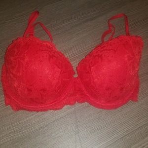 VS pushup bra